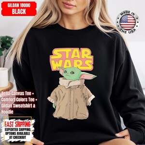 Camiseta de Star Wars Baby Yoda, camiseta de Disney Star Wars, colores cómodos para fans de Star Wars y camisetas Bella+Canvas, sudadera y sudadera con capucha Gildan imagen 14