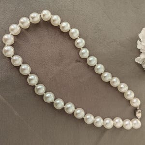 Elegant Genuine Natural Pearl. White Pearl Jewelry. Gift for Mom. Mother&#39;s Day Gift. Beaded Real Pearl Jewelry. Jewelry for women. S1-036