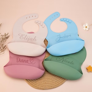 Babero personalizado, babero de bebé personalizado, babero de silicona grabado, regalo para mamá, regalo para niño pequeño, regalo para baby shower, regalo para nueva mamá, primer cumpleaños
