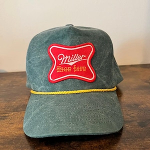 Miller High Life Retro Snapback Hat – Vintage-Inspired Beer Cap – Green/Yellow Rope Style – Never Worn
