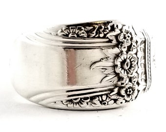 First Love Spoon Ring - Vintage Spoon Ring - Upcycled Jewelry - Silverware Ring - Floral Ring