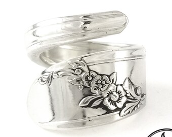 Oneida Queen Bess Wrap Around Spoon Ring - Silver Spoon Ring - Vintage Spoon Ring - Floral Spoon Ring - Boho Ring - Wrapped Spoon Ring