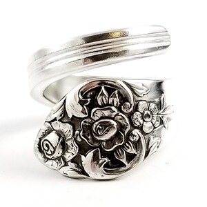 Rogers Oneida Plantation Spoon Ring - Wrap Around Bypass Ring - Floral Ring - Vintage Spoon Jewelry