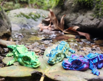 Articulated 3D Printed Crocodile Figure: Sensory Fidget Toy