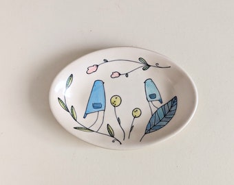 Small oval Bird dish #1