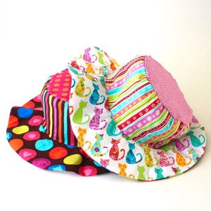 Sun Hat with cute polka dots for toddler girls, Beach Wear, with Kitties and stripes image 4