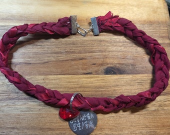 Silk and steel vampire donor collar