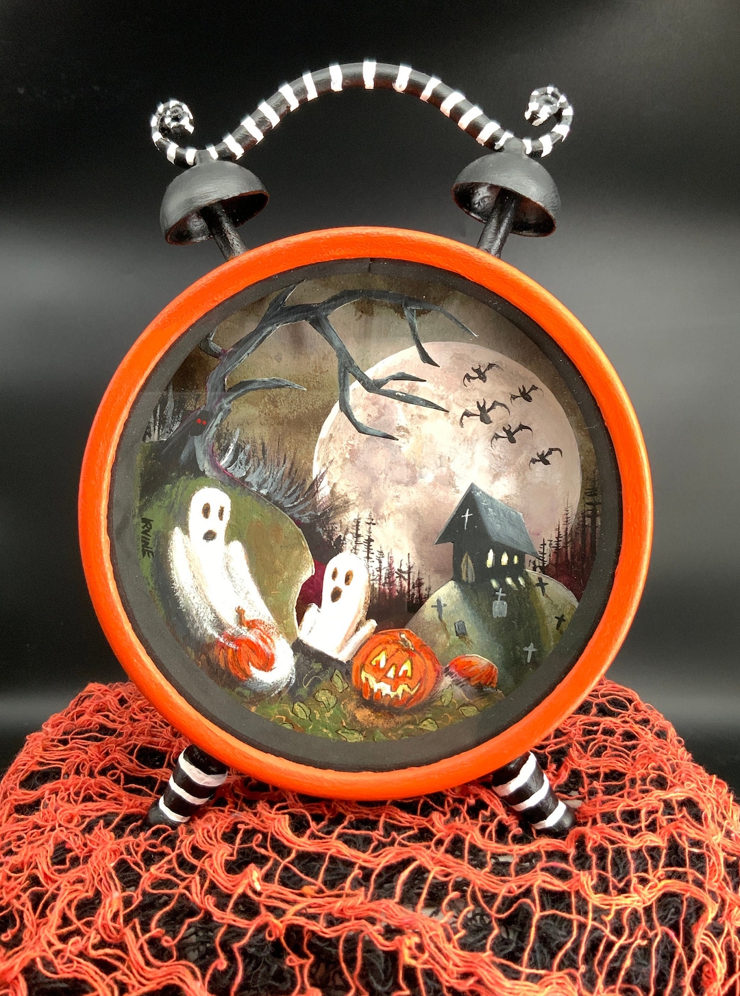 Reduced Hallowe'en Time Spooky Diorama Created Within Salvaged Clock
