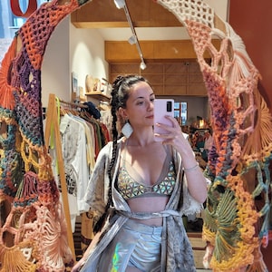 Crystal top Rave outfit Rhinestone bra Chain top Burning man Festival outfit Sparklink iridescent top Kandi body chain Holographic Chain bra