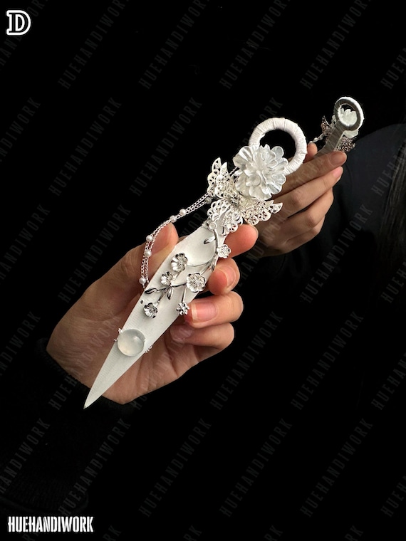 エルフの短剣：鹿の柄のファンタジーコスプレナイフ - Etsy 日本