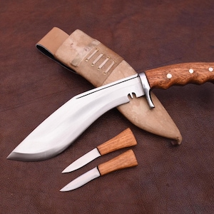 Kukri house - Etsy 日本