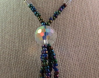 Collar con borla de cuentas de vidrio arcoíris caseras y cuentas de cristal Aurora Boreal
