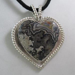 Pendant Mexican Lace Agate Cabochon Heart Shape Sterling Silver