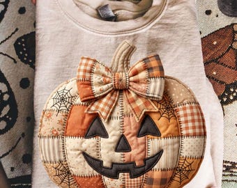 Citrouille png Patchwork, Motif citrouille avec noeud papillon, Motif citrouille d'Halloween coquette, Citrouille effrayante png, Tendance Automne png, Automne png