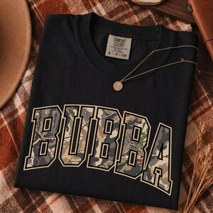 PNG di Preppy Bubba, design Camo Bubba, maglietta Woodland Bubba PNG