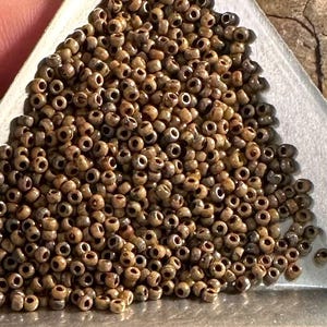11/0 Japanese Seed Beads - Opaque Brown Picasso Miyuki # 4517 (5&quot; round tube, approx 24 grams)