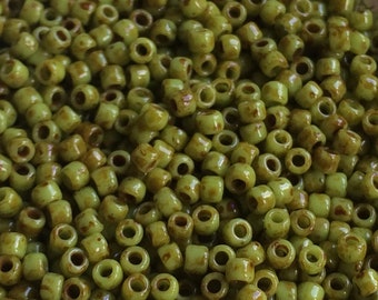 11/0 Japanese Seed Beads - Hybrid Sour Apple Picasso Toho # Y310 (5" round tube, approx 24 grams)