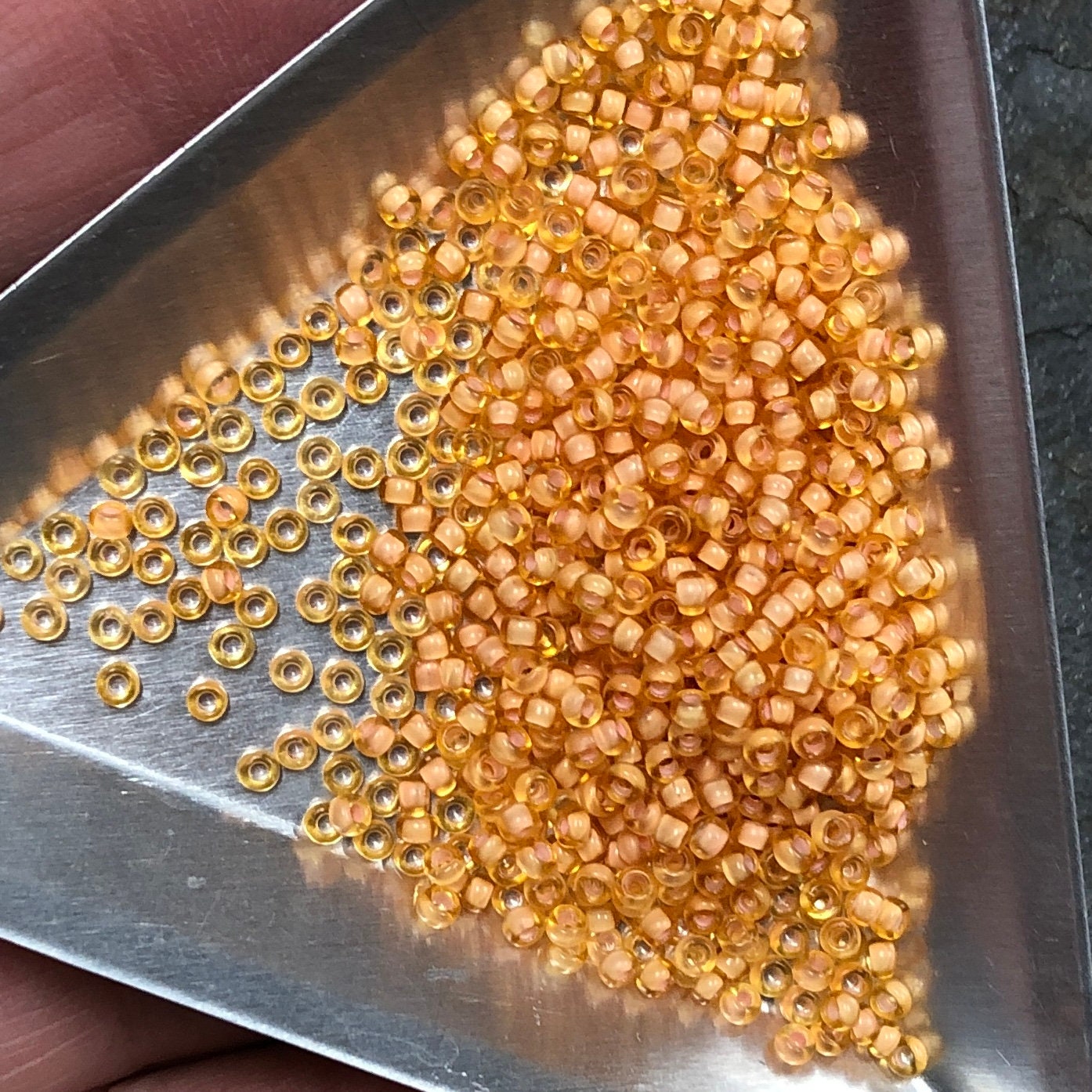 mikamaru　ポーチ16点 handmade 11/0 Japanese Seed Beads - Semi Matte Peach Lined Lt Topaz
