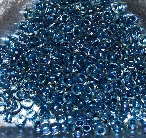 8/0 Japanese Seed Beads - Inside-color Luster Crystal/capri Blue