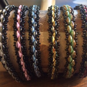 Tutorial for Demure Duo Duets Bracelet - Single OR Wrap style