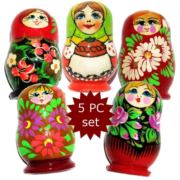 5 PC Random Color Wooden Matryoshka Nesting Doll Fridge Magnet Set, Russian Style Hand Painted Stacking Wood Doll Refrigerator Magnet Set