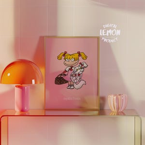 Póster de dibujos animados retro de Angelica Pickles, arte de pared, decoración minimalista rosa para imprimir, obra de arte digital divertida para el hogar o el dormitorio