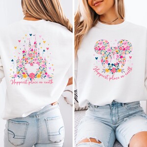 Happiest Place on Earth Sweatshirt, Disneyland Floral Castle Hoodies, Women's Magical Castle Sweater, Disneyland Group Vacation Crewneck bild 4