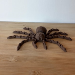3D Printed Articulating Spider: Halloween Decoration