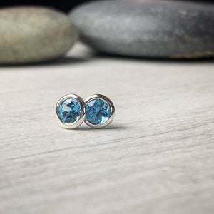 5mm Swiss blue topaz martini bezel set stud sterling silver earrings