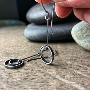 Oxidized sterling silver kinetic dangle earrings Hanging Orbit image 8