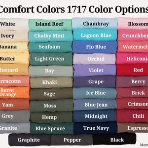 Camiseta personalizada Comfort Colors® para novios, camiseta de compromiso personalizada, conjunto de pareja, camiseta para fiesta de bodas, regalo para novios imagen 2