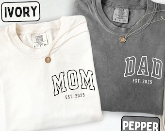 Custom Mom & Dad Comfort Colors® T-shirt, Personalized Mama Dad Pocket Shirt, Pregnancy Announcement Tee, Matching Parents Outfit Gifts
