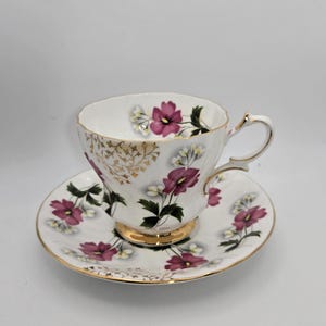 Teacup Set - Queen Anne Bone China Cup & Saucer White with Pink Flowers Gold Trim