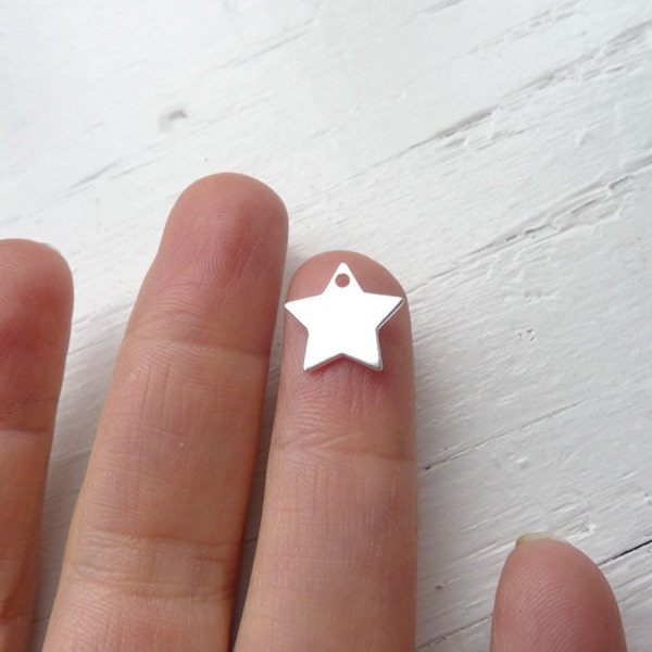 Sterling Silver Stars Star Charm or Blank Tiny Pendant for Necklace or Dangle Earrings (BHS10041)