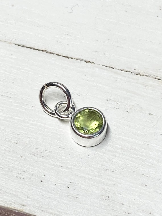 Sterling Silver Double Coin Bead Peridot August Charm Sterling Silver Double Coin Bead Peridot August Charm
