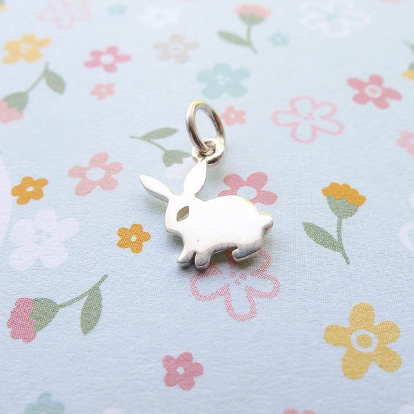 Tiny Sterling Silver Bunny Charm Little Rabbit Charms (CNA1528a)