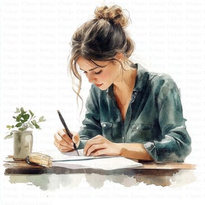Peut inclure: Une illustration à l'aquarelle d'une personne assise à une table en train d'écrire dans un carnet avec un stylo. La personne a de longs cheveux bruns tirés en arrière en un chignon. Elle porte une chemise verte. Il y a une petite plante en pot sur la table.