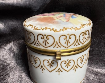 Vintage Victorian Vanity or Porcelain Trinket Box with Cherub Angels, Pre-Owned
