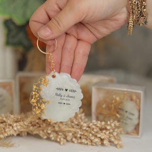 Porte-clés en boîte en résine, Cadeaux de mariage, Cadeaux de mariage pour invités, Cadeau de douche nuptiale, Cadeau de fiançailles, Cadeaux de fête de mariage en vrac