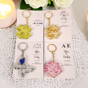 Custom Resin Keychain, Wedding Keychain Favors, Wedding Favors for Guests, Bridal Shower Favor, Engagement Gift, Bulk Wedding party Gifts