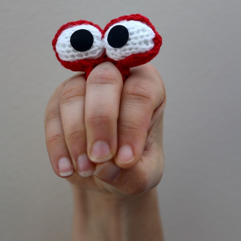 Googlers finger or hand puppets INSTANT DOWNLOAD PDF Knitting Pattern image 3