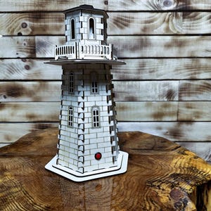 Modello di faro nautico fai da te con motore e luce LED - Download digitale tagliato al laser