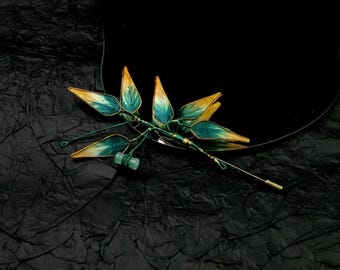 Silk-Wrapped Bamboo Leaf Brooch: Chan Hua Art, Peridot Grape Stone
