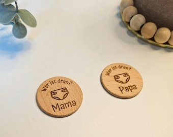 lustiges Geschenk zur Babyparty • Geburt • Mama & Papa • Geschenk zur Geburt • Wurfmünze Windelwecheln
