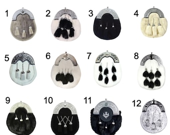 Peut inclure: Douze styles différents de sporrans de kilt, chacun avec une combinaison de design et de couleur différente. Les sporrans sont en cuir et en fourrure, et ils présentent une variété d'embellissements, notamment des boucles, des glands et des franges.
