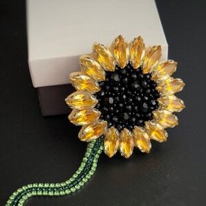 Beaded Sunflower Brooch: Handmade Yellow Flower Pin, Fall Fashion