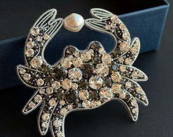 Crystal Crab Brooch, Beaded Pearl Pin, Handmade Ocean Jewelry