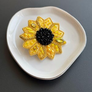 Spring Flower Brooch, Sunflower Pin, Plant Lover Holiday Gift, Ukrainian Brooch, Beaded Brooch, Embroidered Pin, Brooches For Women