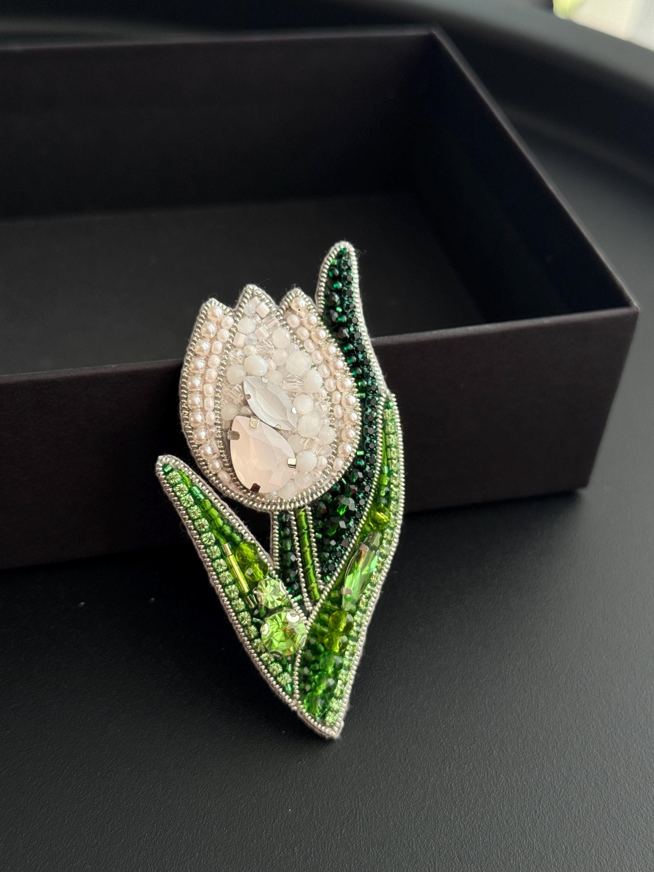 Tulip Brooch - Etsy