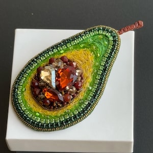 Brooches For Women, Avocado Brooch, Embroidered Vegetable Brooch, Beaded Avocado Pin, Gift For Vegan, Embroidery Fruit, Summer Green Pin